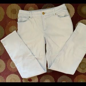 Chico’s Platinum Jeans Size 0 (4-6) Preowned